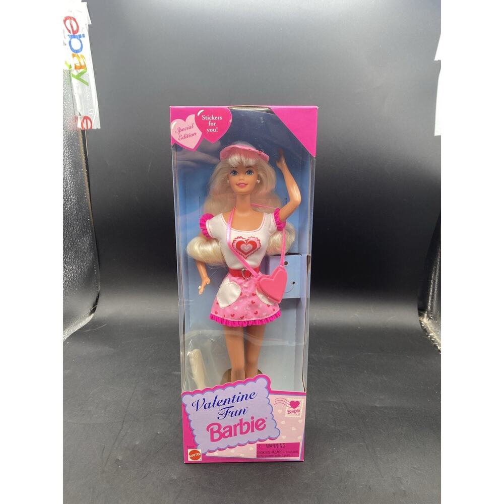 1996 Valentine Fun Special Edition Barbie Doll w/Stickers - New In Box # 16311